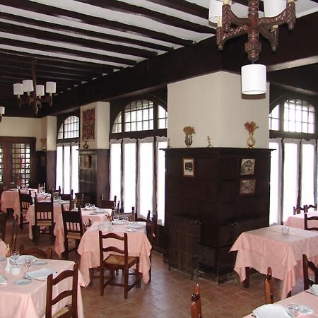 Hostal Ayestaran II Lekunberri Exteriér fotografie