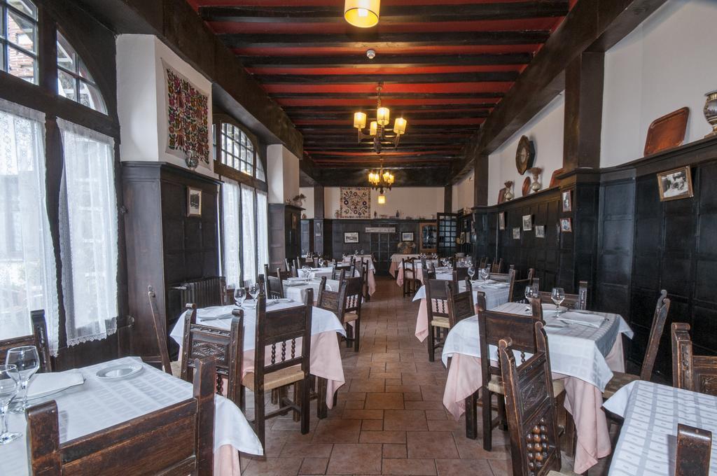 Hostal Ayestaran II Lekunberri Exteriér fotografie