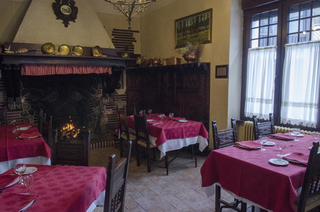 Hostal Ayestaran II Lekunberri Exteriér fotografie
